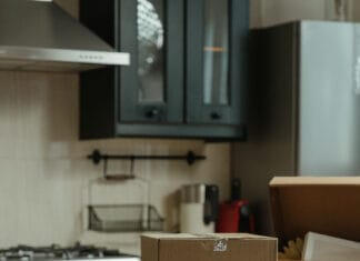 Ile kosztuje przeprowadzka w Warszawie? Realne stawki, ukryte koszty i sposoby na oszczędność
