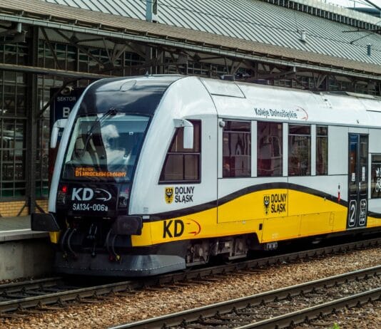 Pociągami przez kraje bałtyckie: czy Rail Baltica połączy wreszcie Polskę, Litwę, Łotwę i Estonię?